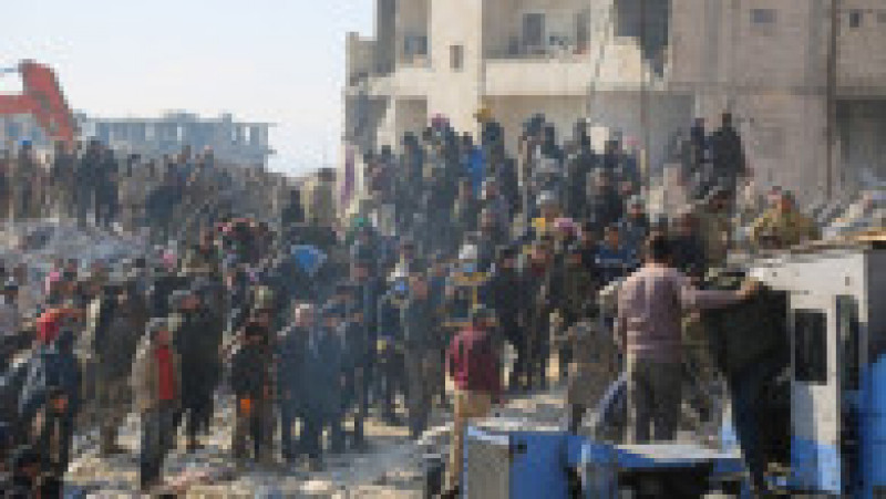 Siria, o țară deja măcinată de războiul civil care durează de peste 10 ani, a fost lovită grav de cutremurele de 7,8 și 7,6 grade produse luni în Turcia. Sursa foto: Profimedia Images | Poza 21 din 44
