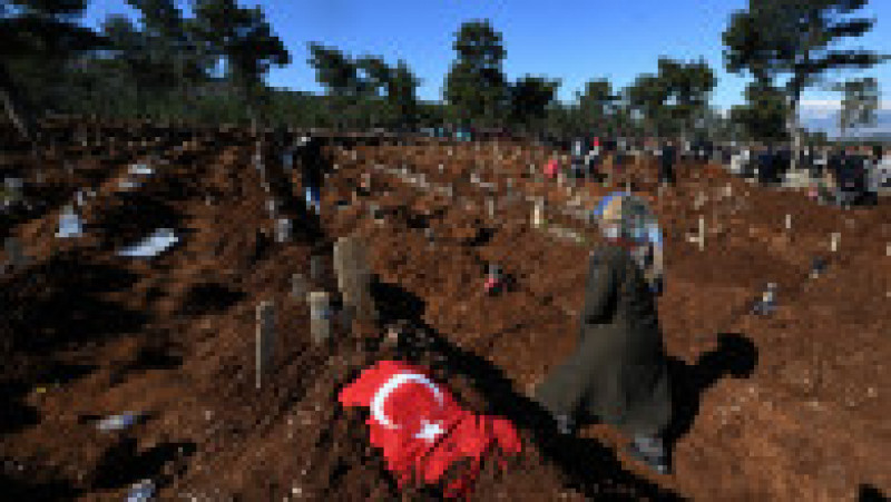 Turcia și Siria nu mai au unde să-și îngroape morții. Foto: Profimedia Images | Poza 5 din 8