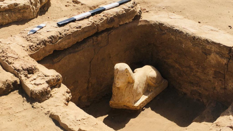 O nouă statuie în formă de sfinx a fost descoperită în Egipt. Foto: Profimedia