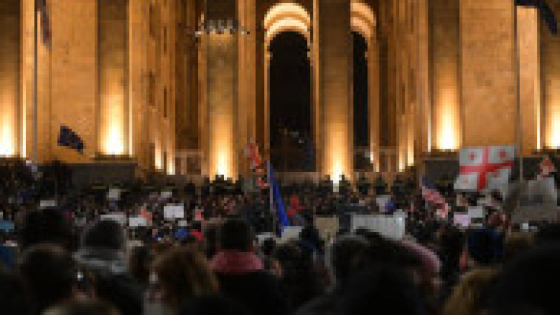 Mii de oameni participă miercuri la a doua zi consecutivă de proteste în capitala georgiană Tbilisi. Foto: Profimedia | Poza 4 din 7