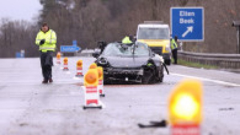 Patru morți și trei mașini Porsche implicate într-un accident rutier groaznic petrecut în Germania. Sursa foto: Profimedia Images | Poza 3 din 19