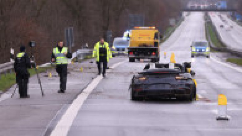 Patru morți și trei mașini Porsche implicate într-un accident rutier groaznic petrecut în Germania. Sursa foto: Profimedia Images | Poza 17 din 19