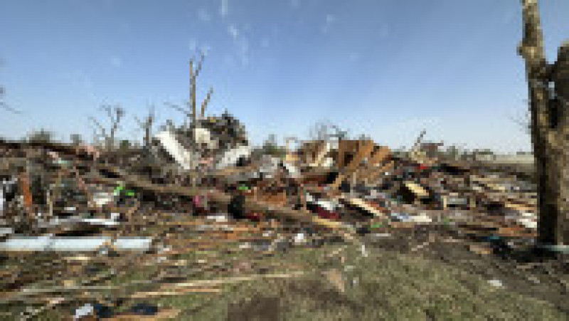 Dezastrul lăsat în urmă de tornada care a măturat statul Mississippi. Foto: Twitter/ Zachary Hall | Poza 4 din 6