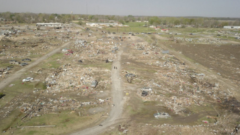 Dezastrul lăsat în urmă de tornada care a măturat statul Mississippi. Foto: Twitter/
Frankie Shepherd
