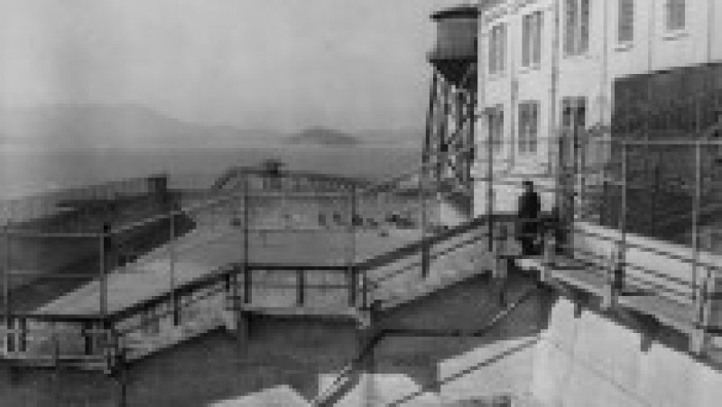 Închisoare federală din fostul Fort Alcatraz, aflat pe o insulă în Golful San Francisco, a găzduit prizonieri doar timp de 30 de ani, însă a fost suficient timp încât să devină o legendă. Sursa foto: Profimedia Images | Poza 20 din 28