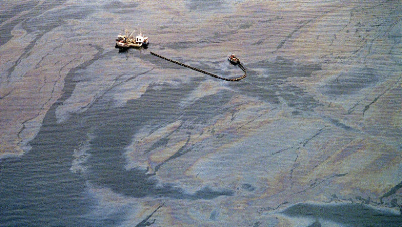 În urmă cu 33 de ani a avut loc naufragiul Exxon Valdez, unul dintre cele mai grave dezastre ecologice din istorie. Sursa foto: Profimedia Images