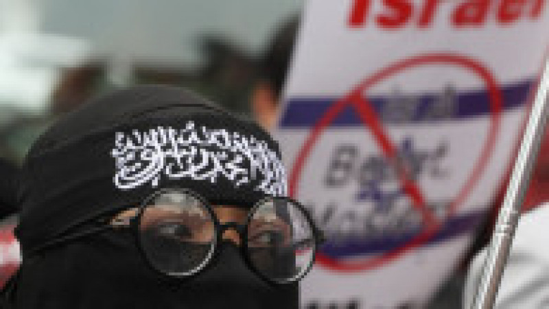 Luna trecută au avut loc proteste în capitala Jakarta împotriva participării Israelului la competiţia Under-20, într-o ţară cu populaţie majoritar musulmană. Foto: Profimedia Images | Poza 6 din 11