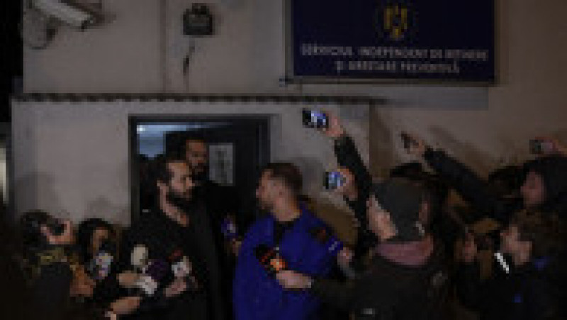 Frații Tate au fost eliberați din Arestul Central al Poliției Capitalei. Foto: Inquam Photos/ Octav Ganea | Poza 1 din 8