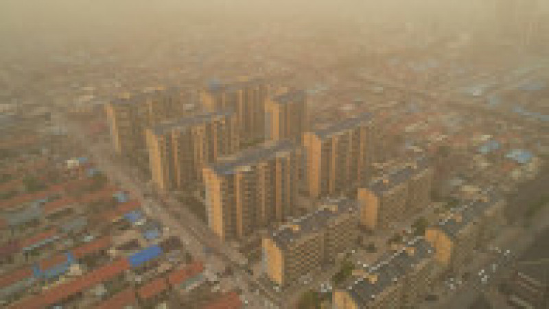 O furtună uriașă de nisip a lovit China. Sursa foto Profimedia Images | Poza 5 din 9