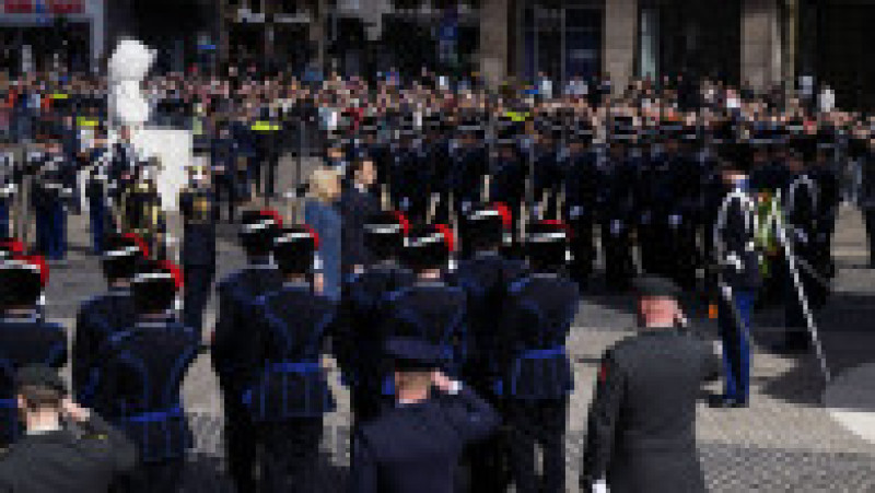 Emmanuel și Brigitte Macron, întâmpinați la Amsterdan de regele Willem-Alexander şi soţia lui, Maxima FOTO: Profimedia Images | Poza 34 din 43