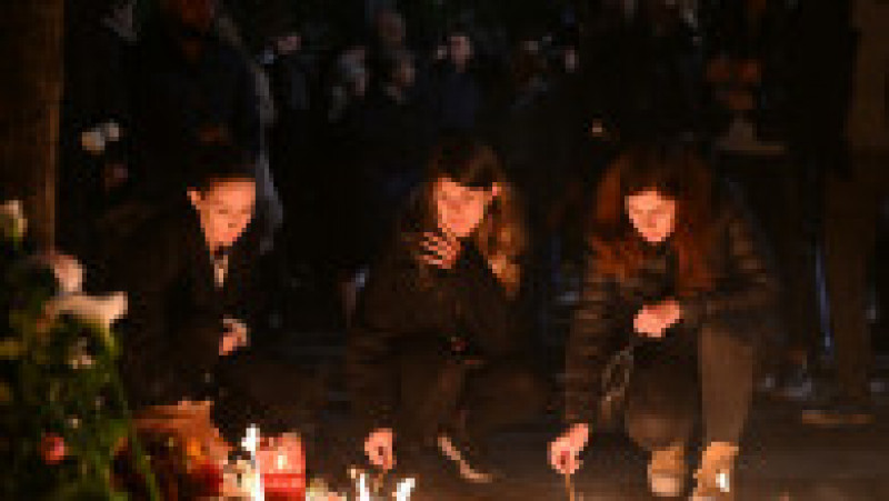 Sârbii îi plâng pe cei 8 copii uciși la școală de un coleg și cer autorităților să-și asume răspunderea pentru tragedie FOTO: Profimedia Images | Poza 2 din 22