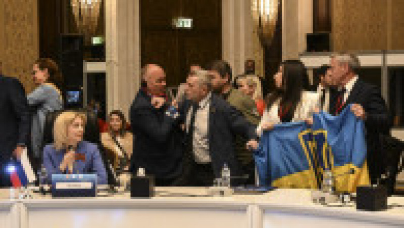 Scandal între reprezentanții Rusiei și ai Ucrainei, la o reuniunea în Turcia. Foto: Profimedia Images | Poza 4 din 4