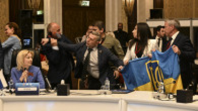 Scandal între reprezentanții Rusiei și ai Ucrainei, la o reuniunea în Turcia. Foto: Profimedia Images | Poza 3 din 4