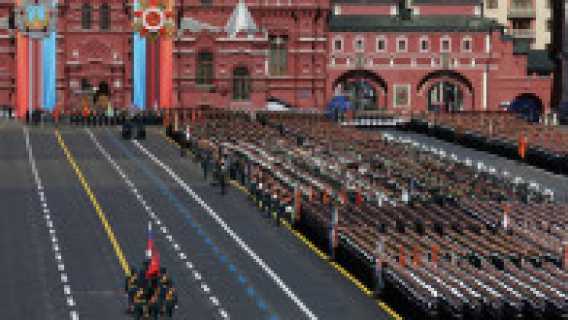 Piaţa Roşie din Moscova găzduieşte marţi, ca de obicei la 9 Mai, parada care marchează cea de-a 78-a aniversare a victoriei asupra Germaniei naziste în cel de-al Doilea Război Mondial. Sursa foto: Profimedia Images | Poza 16 din 55