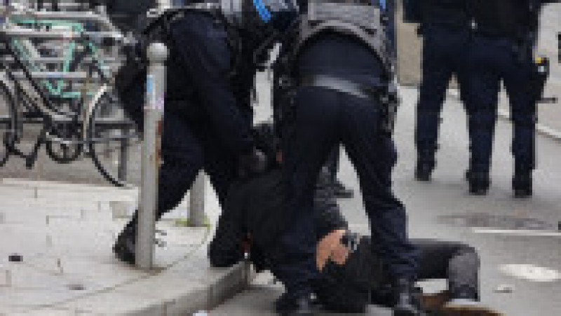 Noi proteste violente în Franța FOTO: Profimedia Images | Poza 7 din 18