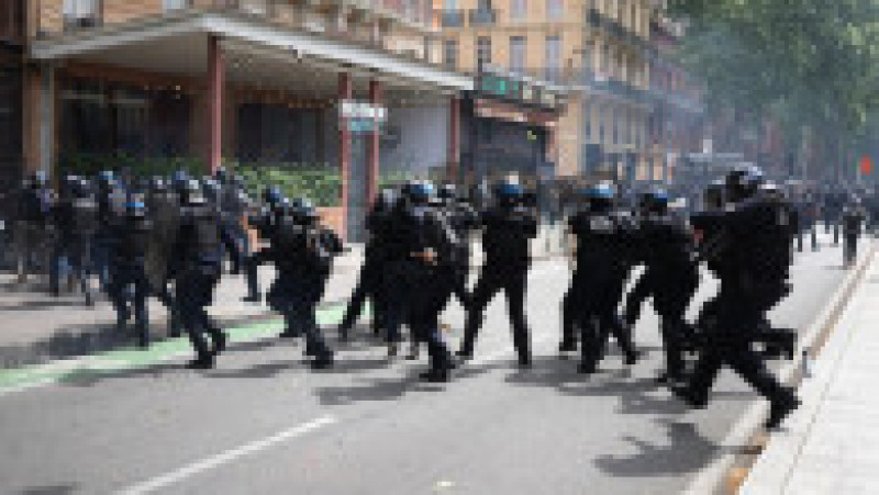 Noi proteste violente în Franța FOTO: Profimedia Images | Poza 5 din 18