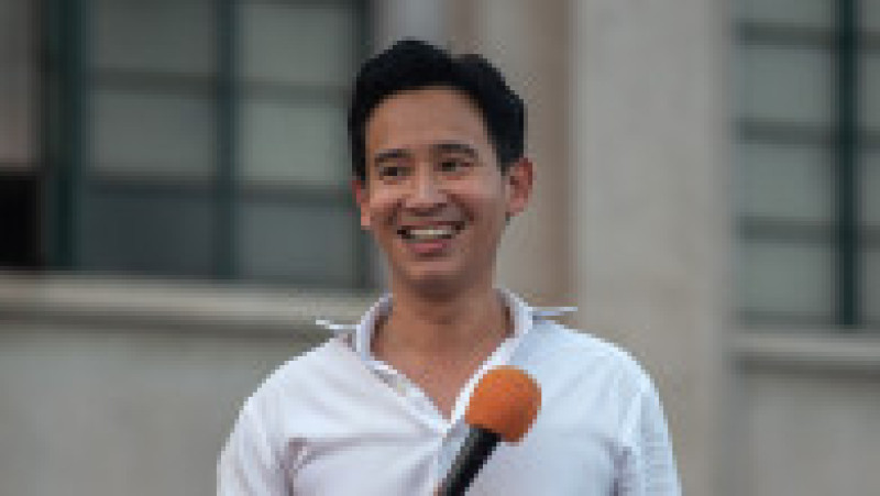  Pita Limjaroenrat, liderul partidului Move Forward, are șanse foarte mari să devină prim ministru Thailandei după alegerile legislative din 14 mai FOTO: Profimedia Images | Poza 3 din 18