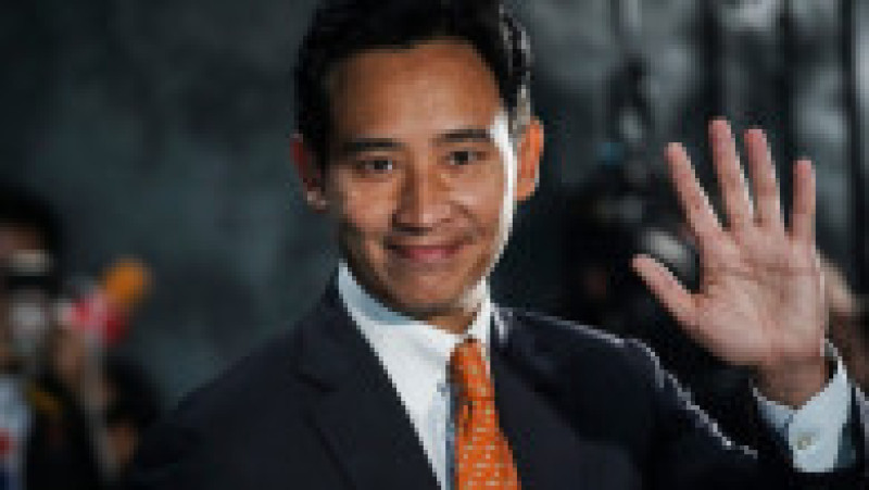 Pita Limjaroenrat, liderul partidului Move Forward, are șanse foarte mari să devină prim ministru Thailandei după alegerile legislative din 14 mai FOTO: Profimedia Images | Poza 15 din 18
