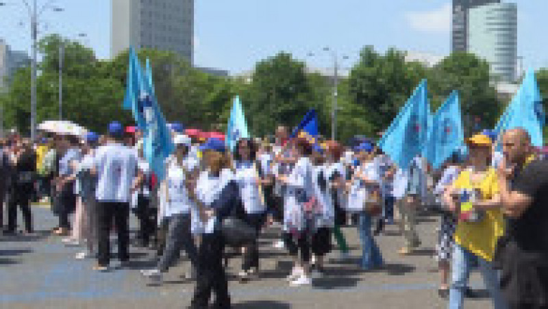 Mii de profesorii au protestat în Piaţa Victoriei din Bucureşti. FOTO: Fscebook FSLI | Poza 2 din 11