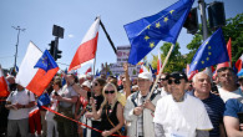 Sute de mii de oameni din Polonia au ieșit în stradă împotriva guvernului PiS. Foto: Profimedia Images | Poza 4 din 13