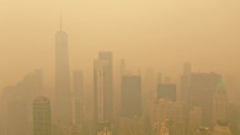 Zeci de milioane de oameni din SUA sunt sub alertă de poluare a aerului. Foto: Profimedia Images | Poza 3 din 20
