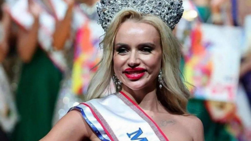 Natalia Oskar, de 34 de ani, a câștigat concursul de frumusețe Mrs. Rusia FOTO: Profimedia Images