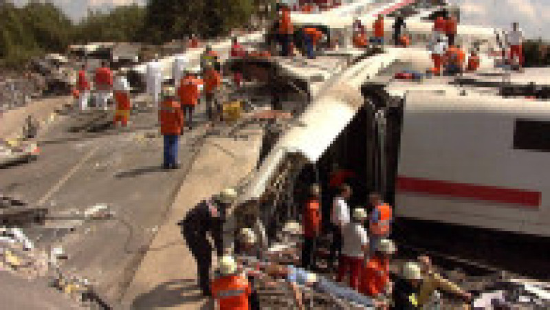 În urmă cu 25 de ani, în Germania avea loc cel mai grav accident feroviar din lume în care a fost implicat un tren de mare viteză. Sursa foto Profimedia Images | Poza 15 din 24