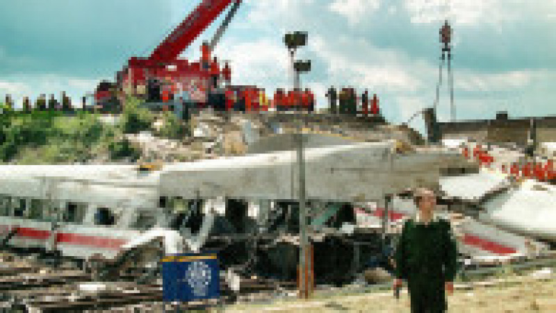 În urmă cu 25 de ani, în Germania avea loc cel mai grav accident feroviar din lume în care a fost implicat un tren de mare viteză. Sursa foto Profimedia Images | Poza 5 din 24