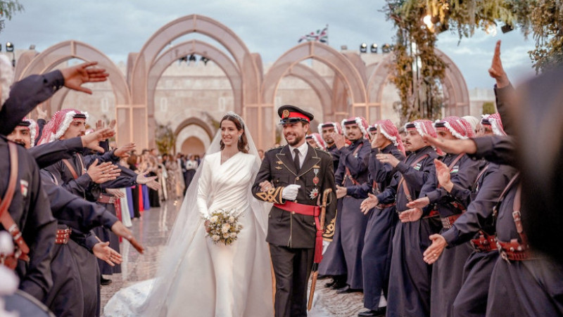 Prinţul moştenitor al Iordaniei, Hussein bin Abdullah, şi soția lui, Rajwa al-Saif. Foto: Profimedia