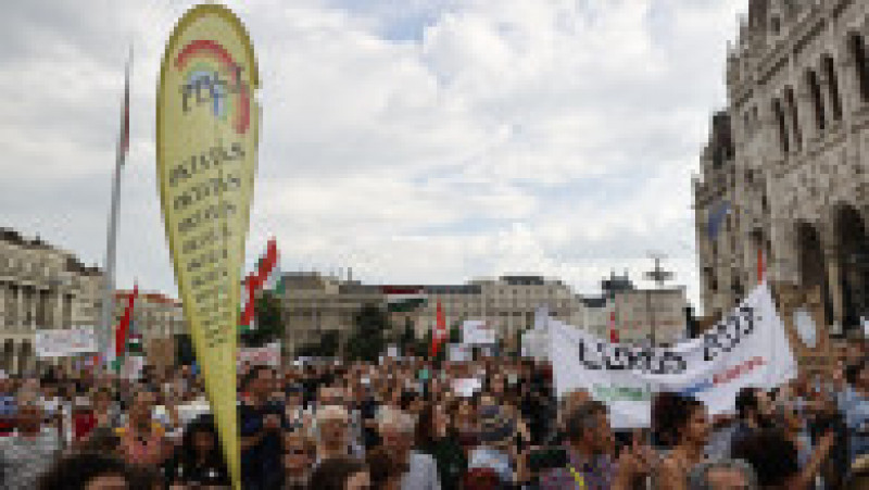 Profesori unguri au manifestat vineri împotriva unui proiect de lege care le măreşte volumul de muncă. Foto: Profimedia Images | Poza 5 din 8