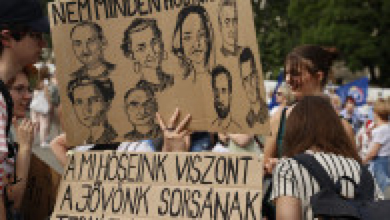 Profesori unguri au manifestat vineri împotriva unui proiect de lege care le măreşte volumul de muncă. Foto: Profimedia Images | Poza 8 din 8
