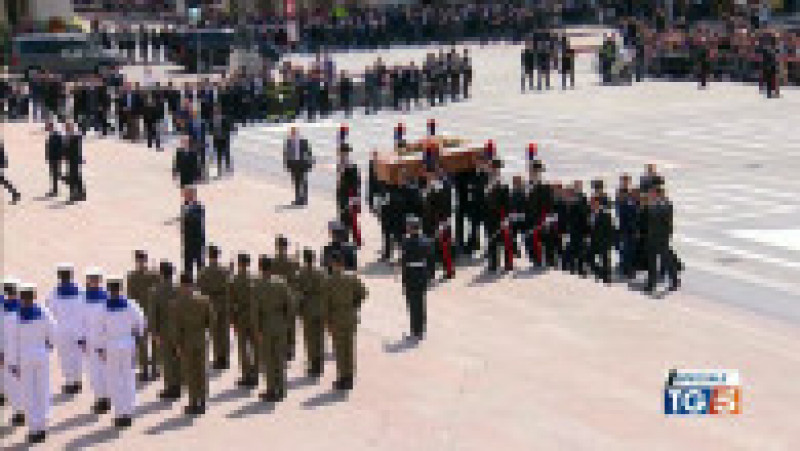 Miercuri au avut loc funeraliile de stat ale fostului premier italian Silvio Berlusconi. FOTO: Profimedia Images | Poza 9 din 11