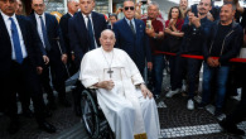 Papa Francisc a fost externat din spital. FOTO: Profimedia Images | Poza 6 din 7