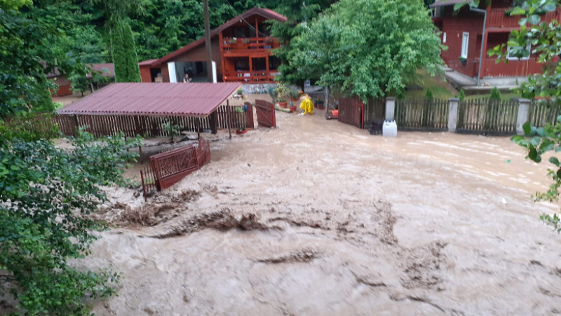Ploile au făcut prăpăd în mai multe județe din țară FOTO: Facebook ISU Hunedoara