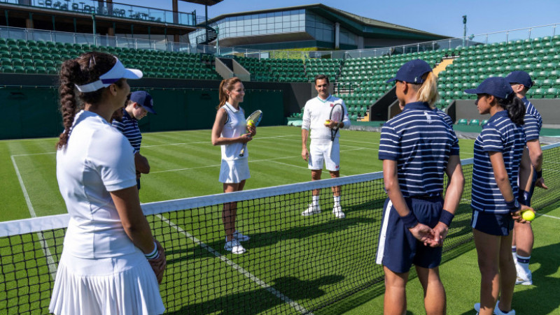 Kate Middleton a jucat tenis cu Roger Federer la Wimbledon. Foto: Profimedia Images