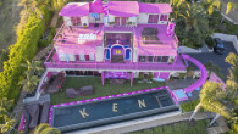 Fanii Barbie vor putea în curând să locuiască în casa în mărime naturală a celebrei păpuşi Mattel. Foto: Profimedia Images | Poza 23 din 24