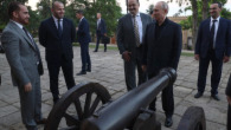 Putin a vizitat cea mai veche moschee din Rusia, în timpul deplasării sale în Daghestan. Foto: Profimedia Images | Poza 7 din 8