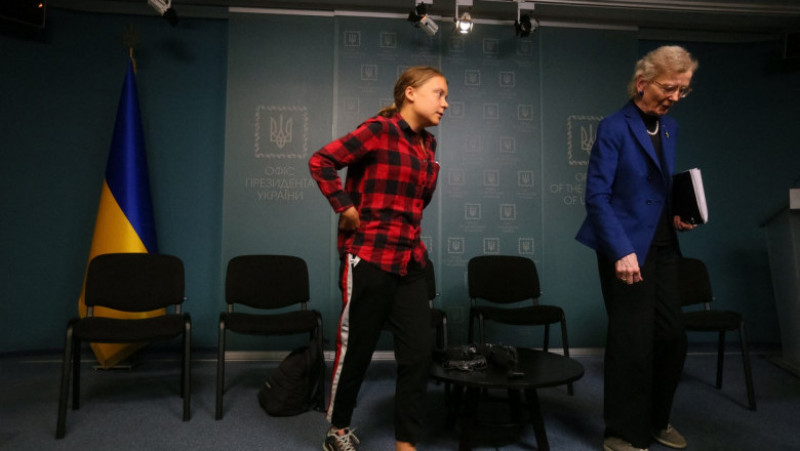 Activista de mediu Greta Thunberg s-a întâlnit joi, la Kiev, cu președintele Ucrainei, Volodimir Zelenski. FOTO: Profimedia Images