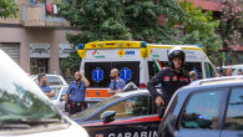 60 de români s-au încăierat cu răngi și cuțite la Milano din cauza unui loc de parcare FOTO: Profimedia Images | Poza 13 din 15