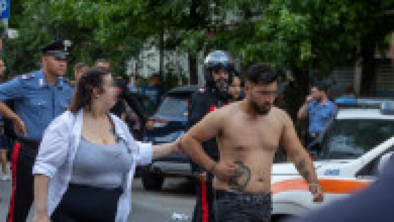 60 de români s-au încăierat cu răngi și cuțite la Milano din cauza unui loc de parcare FOTO: Profimedia Images | Poza 15 din 15