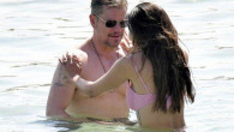 Actorul Matt Damon și soția lui, Luciana Bozan Barroso, își petrec vacanța pe insula grecească Mykonos FOTO: Profimedia Images | Poza 18 din 32