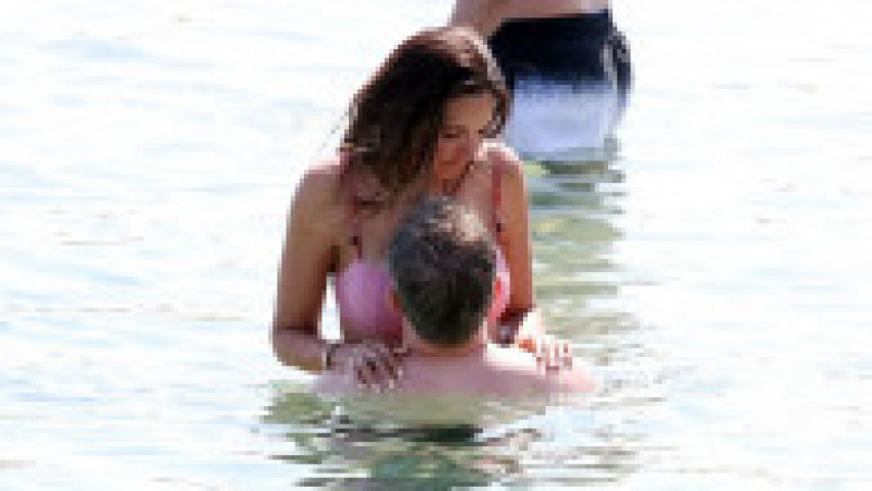Actorul Matt Damon și soția lui, Luciana Bozan Barroso, își petrec vacanța pe insula grecească Mykonos FOTO: Profimedia Images | Poza 27 din 32