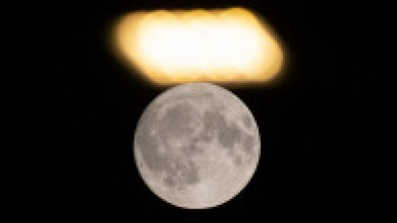 Superluna a strălucit azi noapte. FOTO: Profimedia Images | Poza 15 din 20