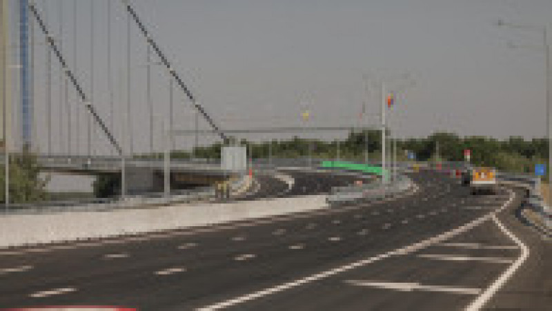 Inaugurarea podului suspendat peste Dunare construit in zona Braila, 6 iulie 2023. Inquam Photos / George Calin | Poza 34 din 36