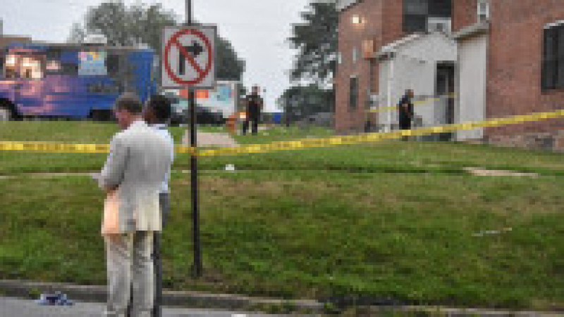 Cel puțin două persoane au fost ucise și alte 30 au fost grav rănite în urma unui atac armat care a avut loc în Baltimore, SUA. FOTO: Profimedia Images | Poza 2 din 5