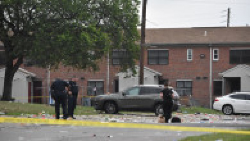 Cel puțin două persoane au fost ucise și alte 30 au fost grav rănite în urma unui atac armat care a avut loc în Baltimore, SUA. FOTO: Profimedia Images | Poza 5 din 5
