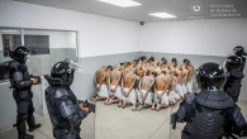 Imagini din timpul transferului de prizonieri din martie 2023. Sursa foto: Profimedia Images | Poza 39 din 59