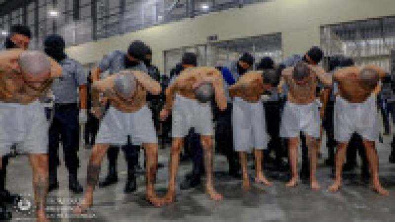 Imagini din timpul transferului de prizonieri din martie 2023. Sursa foto: Profimedia Images | Poza 44 din 59