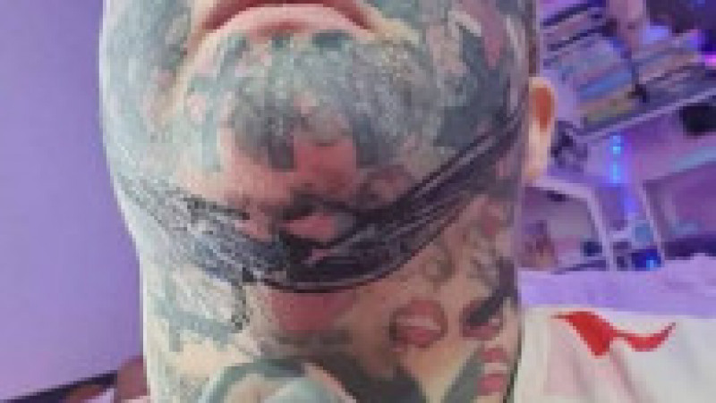 Melissa Sloan are cel puțin 800 de tatuaje și spune că din cauza lor nu-și găsește de lucru FOTO: Facebook/ Melissa Sloan | Poza 11 din 12
