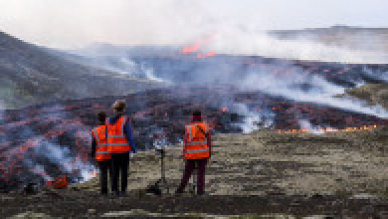 Este a treia oară în doi ani când lava iese din pământ în această zonă. Foto: Profimedia Images | Poza 7 din 26